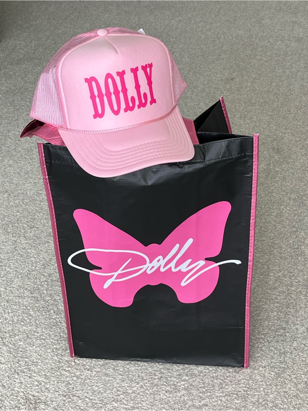 NWT Dolly (Parton) Pink Mesh Trucker Hat with Dolly Shopping Bag